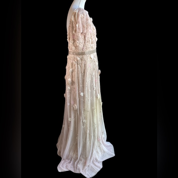 NWT Mac Duggal 3D Floral One Shoulder Gown. B282 - Picture 10 of 16